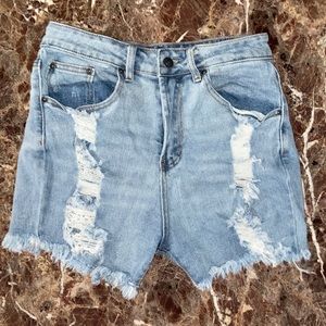 Almost Famous Highrise Denim Shorts